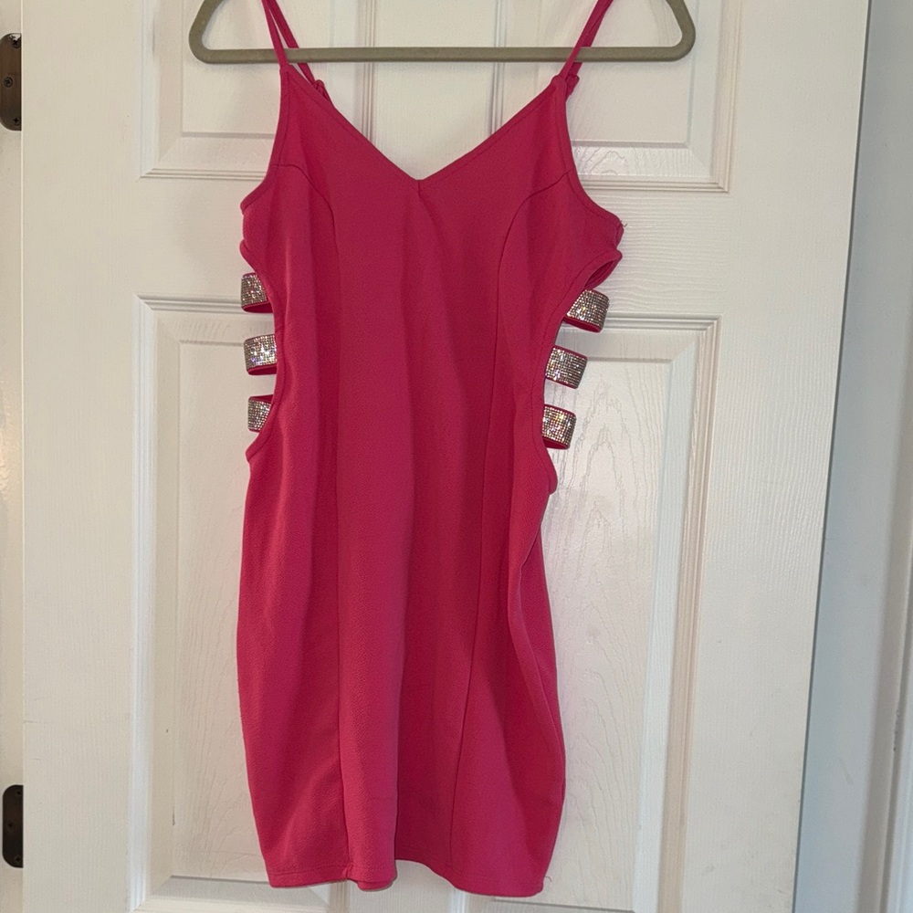 Pink bodycon dress
